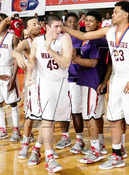 Thumbnail 3 in Webb vs. Statesville (NCHSAA 3A Final) photogallery.