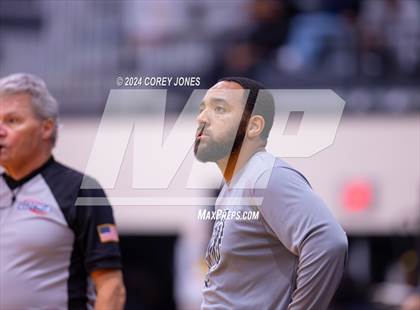 Thumbnail 2 in Southwest vs Houston County (Bear Brawl) photogallery.