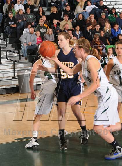 Thumbnail 3 in Tehachapi vs Shafter (CIF CS Playoffs) photogallery.