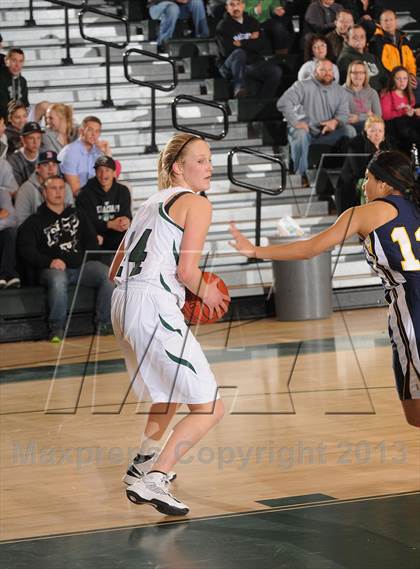 Thumbnail 3 in Tehachapi vs Shafter (CIF CS Playoffs) photogallery.