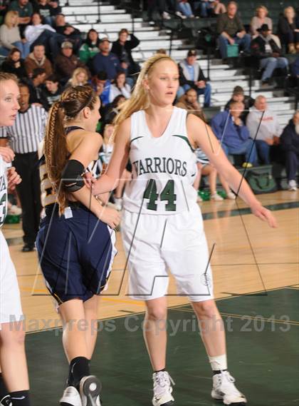 Thumbnail 2 in Tehachapi vs Shafter (CIF CS Playoffs) photogallery.