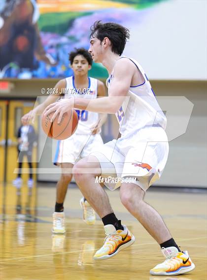 Thumbnail 1 in Slidell vs Paradise (HD Howard Classic) photogallery.
