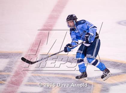 Thumbnail 3 in Franklin vs St. Mary's (MIAA Division 1 Final) photogallery.
