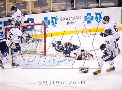Thumbnail 3 in Franklin vs St. Mary's (MIAA Division 1 Final) photogallery.