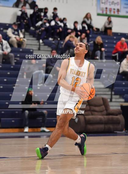 Thumbnail 1 in St. John-Vianney vs Wall (WOBM Christmas Classic) photogallery.