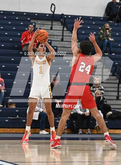 Thumbnail 1 in St. John-Vianney vs Wall (WOBM Christmas Classic) photogallery.
