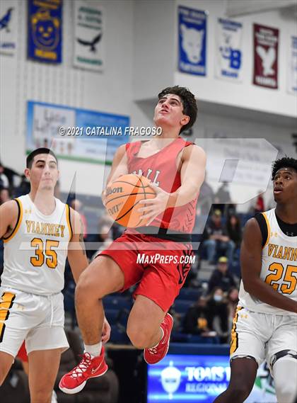 Thumbnail 3 in St. John-Vianney vs Wall (WOBM Christmas Classic) photogallery.
