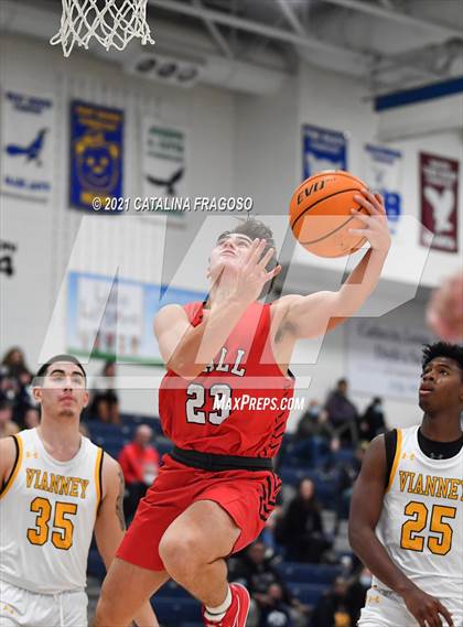 Thumbnail 1 in St. John-Vianney vs Wall (WOBM Christmas Classic) photogallery.