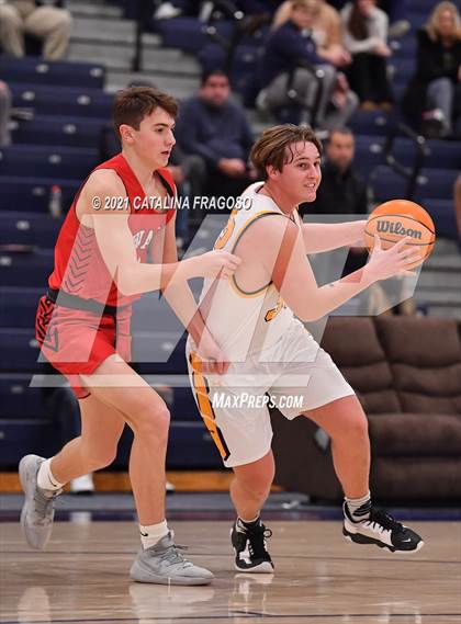 Thumbnail 2 in St. John-Vianney vs Wall (WOBM Christmas Classic) photogallery.