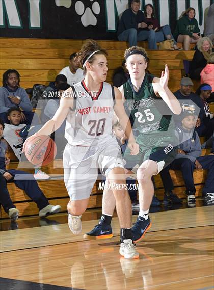 Thumbnail 3 in West Campus vs. Damonte Ranch (Adidas Challenge) photogallery.