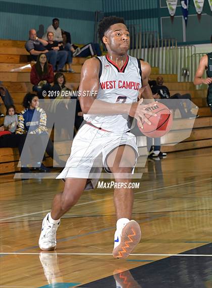 Thumbnail 1 in West Campus vs. Damonte Ranch (Adidas Challenge) photogallery.