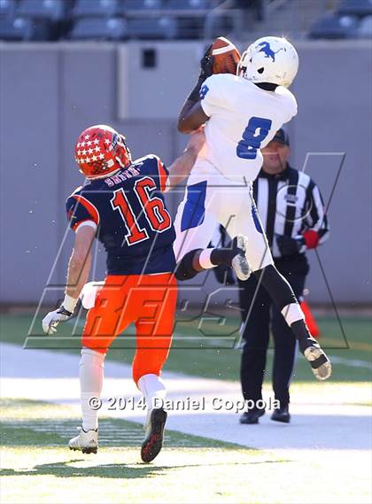 Thumbnail 3 in Lincoln vs. Mountain Lakes (NJSIAA North 2 Group 2 Final) photogallery.