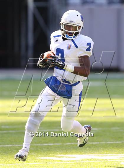 Thumbnail 2 in Lincoln vs. Mountain Lakes (NJSIAA North 2 Group 2 Final) photogallery.
