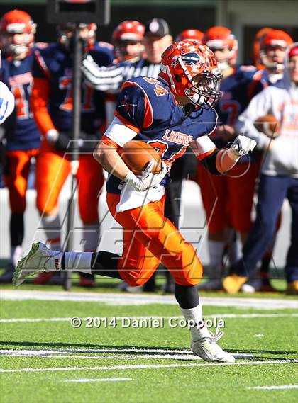Thumbnail 3 in Lincoln vs. Mountain Lakes (NJSIAA North 2 Group 2 Final) photogallery.
