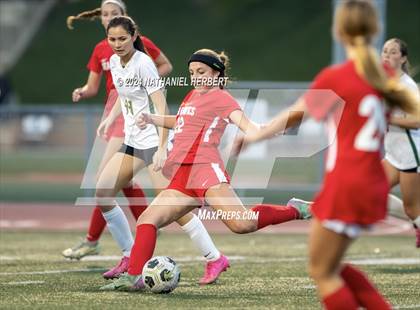 Thumbnail 1 in Mira Costa vs Redondo Union photogallery.