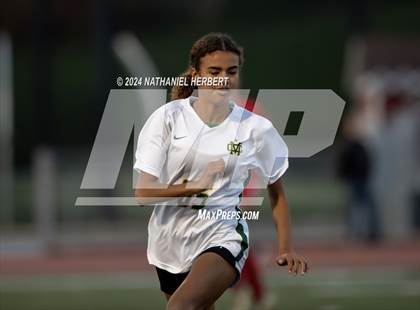 Thumbnail 3 in Mira Costa vs Redondo Union photogallery.