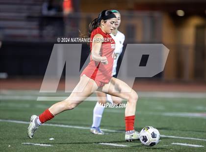 Thumbnail 1 in Mira Costa vs Redondo Union photogallery.