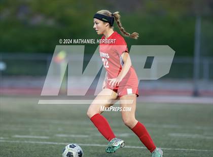 Thumbnail 3 in Mira Costa vs Redondo Union photogallery.