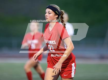 Thumbnail 1 in Mira Costa vs Redondo Union photogallery.