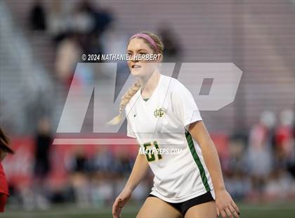 Thumbnail 1 in Mira Costa vs Redondo Union photogallery.