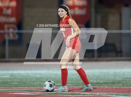Thumbnail 3 in Mira Costa vs Redondo Union photogallery.