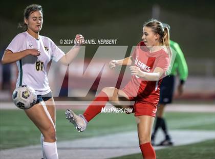 Thumbnail 1 in Mira Costa vs Redondo Union photogallery.