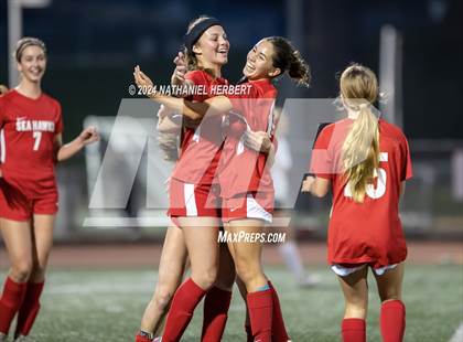 Thumbnail 3 in Mira Costa vs Redondo Union photogallery.