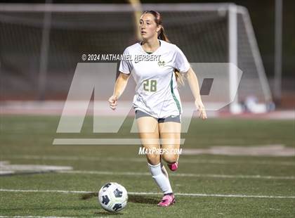 Thumbnail 1 in Mira Costa vs Redondo Union photogallery.