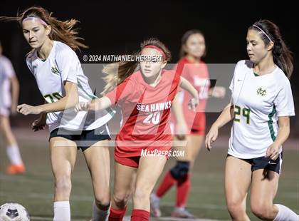 Thumbnail 1 in Mira Costa vs Redondo Union photogallery.