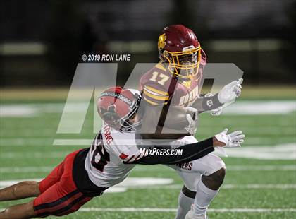 Thumbnail 3 in Mustang @ Putnam City North photogallery.