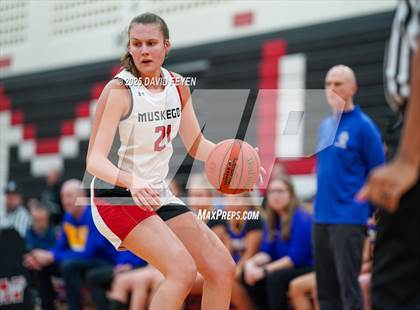 Thumbnail 2 in Catholic Memorial @ Muskego photogallery.