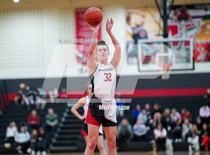 Thumbnail 1 in Catholic Memorial @ Muskego photogallery.