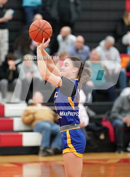 Thumbnail 2 in Catholic Memorial @ Muskego photogallery.