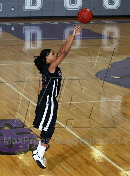 Thumbnail 3 in McLain Science & Tech vs. Fayetteville photogallery.