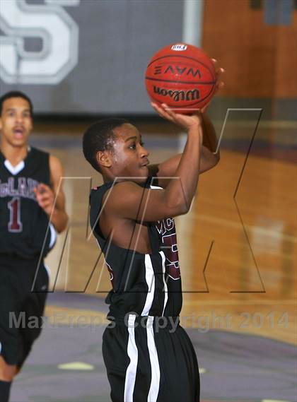 Thumbnail 3 in McLain Science & Tech vs. Fayetteville photogallery.