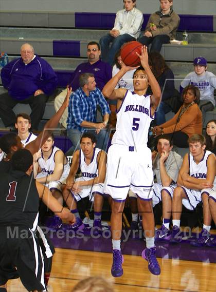 Thumbnail 3 in McLain Science & Tech vs. Fayetteville photogallery.