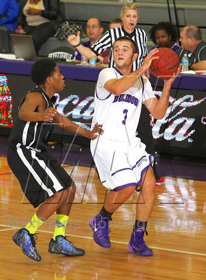 Thumbnail 2 in McLain Science & Tech vs. Fayetteville photogallery.