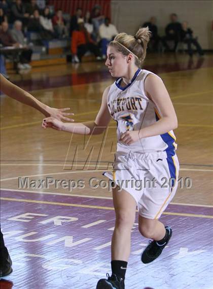 Thumbnail 2 in Lockport vs Williamsville North (Section VI Class AA Final) photogallery.
