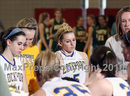 Thumbnail 1 in Lockport vs Williamsville North (Section VI Class AA Final) photogallery.