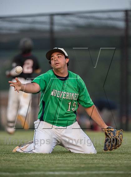 Thumbnail 3 in Heritage vs Woodgrove (Dulles District Semifinal) photogallery.