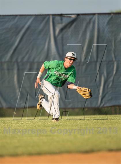 Thumbnail 3 in Heritage vs Woodgrove (Dulles District Semifinal) photogallery.
