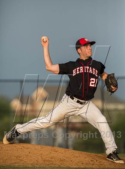 Thumbnail 2 in Heritage vs Woodgrove (Dulles District Semifinal) photogallery.