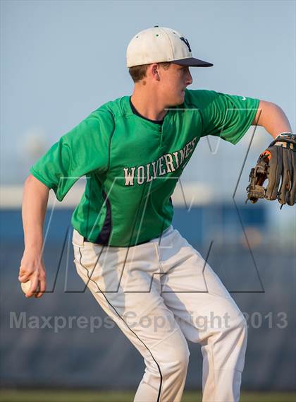 Thumbnail 3 in Heritage vs Woodgrove (Dulles District Semifinal) photogallery.