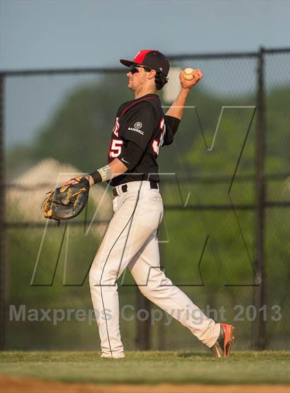 Thumbnail 3 in Heritage vs Woodgrove (Dulles District Semifinal) photogallery.