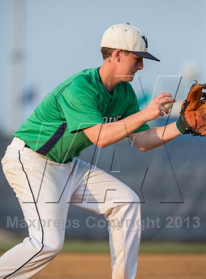 Thumbnail 2 in Heritage vs Woodgrove (Dulles District Semifinal) photogallery.