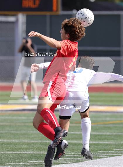 Thumbnail 2 in Cathedral Catholic vs. San Pasqual (CIF SDS Open Division Final) photogallery.