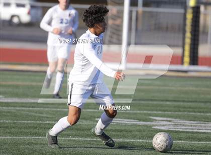 Thumbnail 2 in Cathedral Catholic vs. San Pasqual (CIF SDS Open Division Final) photogallery.