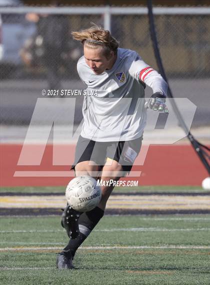 Thumbnail 3 in Cathedral Catholic vs. San Pasqual (CIF SDS Open Division Final) photogallery.