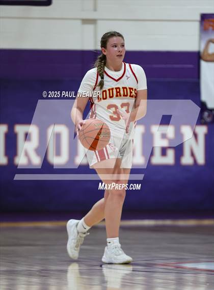 Thumbnail 3 in Meadowbrook Christian vs. Our Lady of Lourdes Regional (PIAA District 4 Class 1A Semifinal) photogallery.