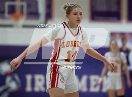 Thumbnail 2 in Meadowbrook Christian vs. Our Lady of Lourdes Regional (PIAA District 4 Class 1A Semifinal) photogallery.